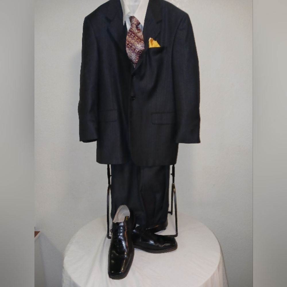 40 Regular Men's Suit